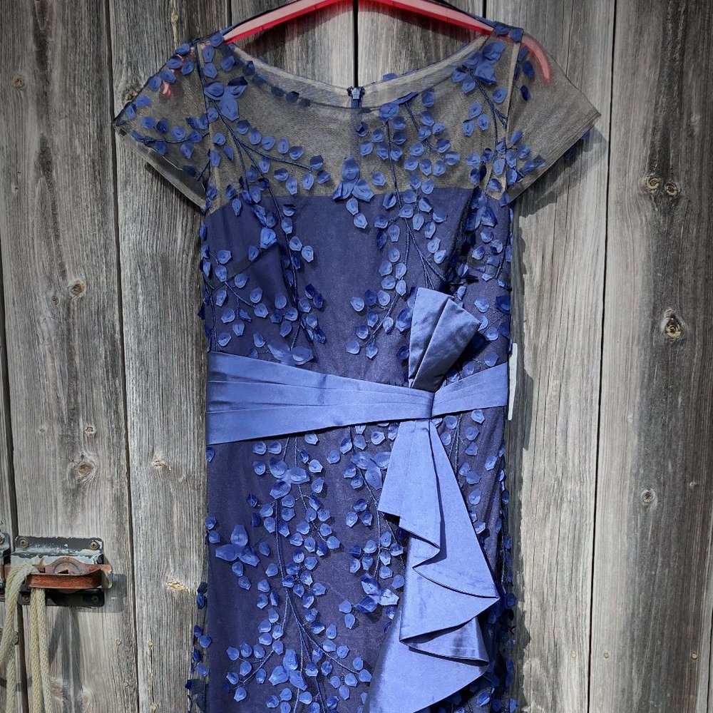 Carmen Marc Valvo Lace Overlay 3D Illusion Gown